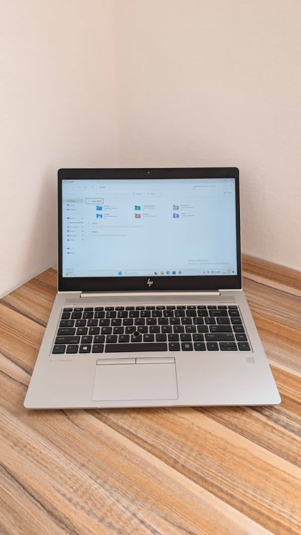 HP EliteBook 745 G6 Ryzen - Connectique