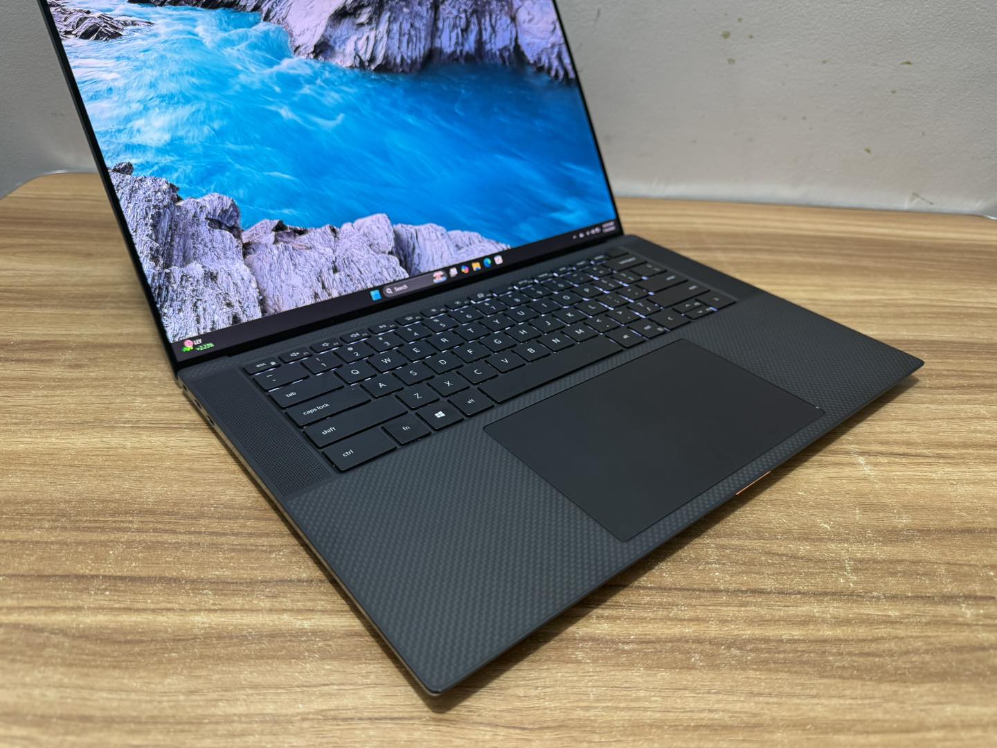 Dell Precision 5680 - Stations de travail