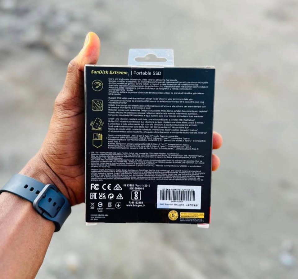 SSD Externe Portable 1To - Boîte