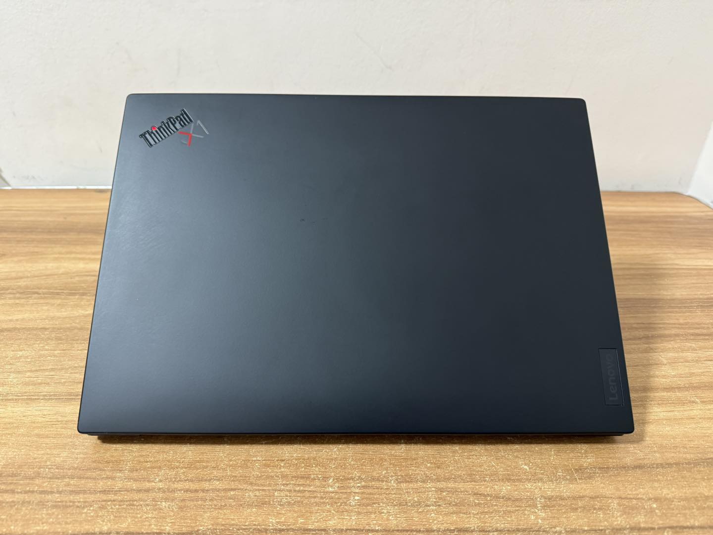 Lenovo ThinkPad X1 Carbon - Châssis carbone